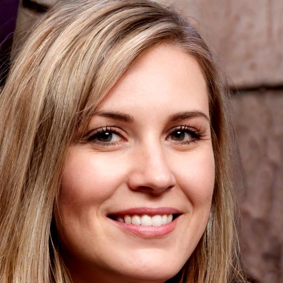 Portrait of satisfied client Sevda Mammadova